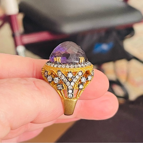 ⚜️Simulated Amethyst & CZ Turkish Handmade Ring Sz 7
STUNNING! - Picture 10 of 10